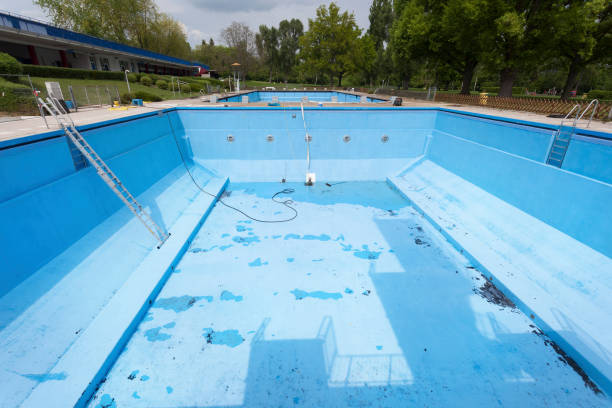 Best Local water damage restoration  in Ford City, CA